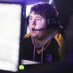 Meet your Posher, Chase